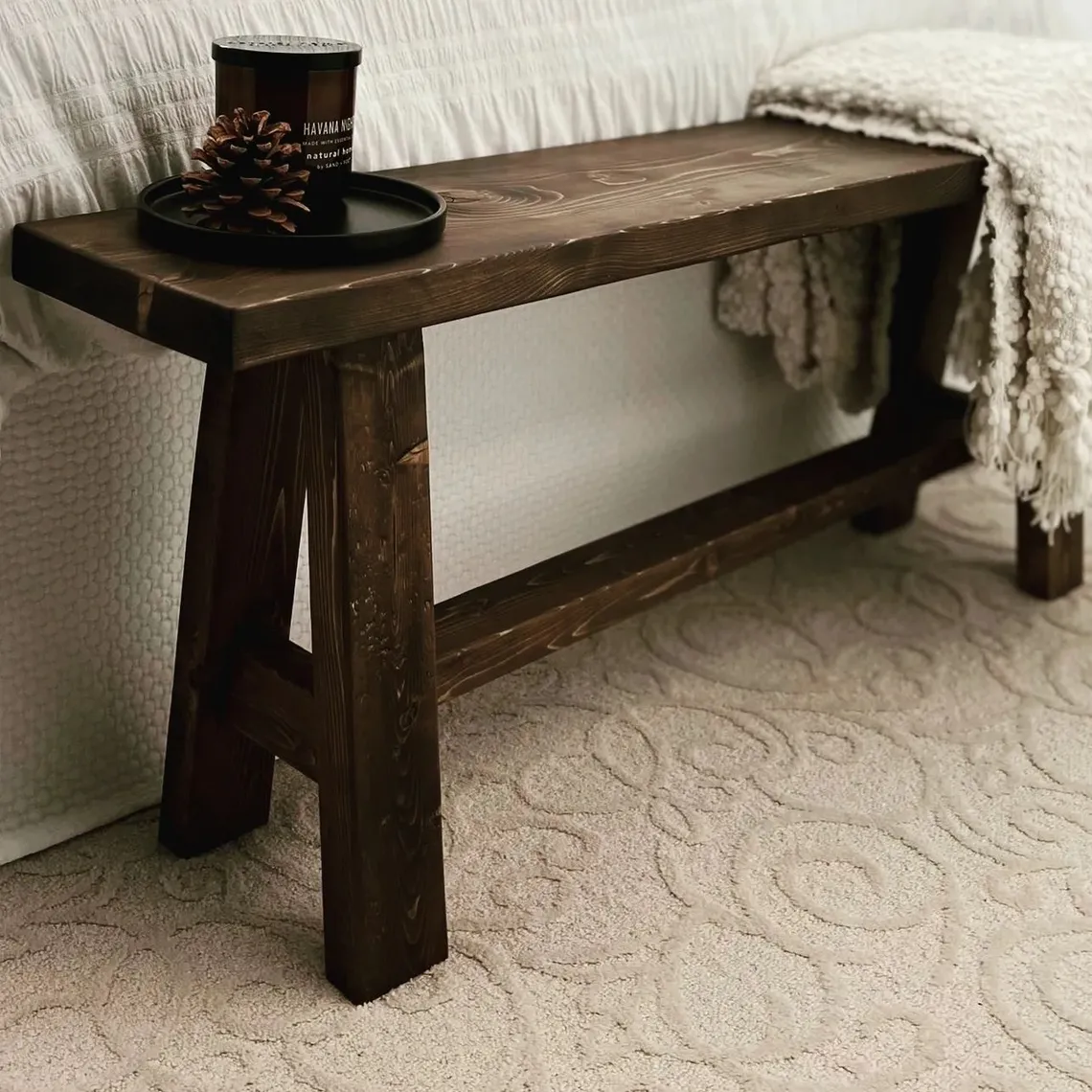 Solid wood bench suitable for an entryway